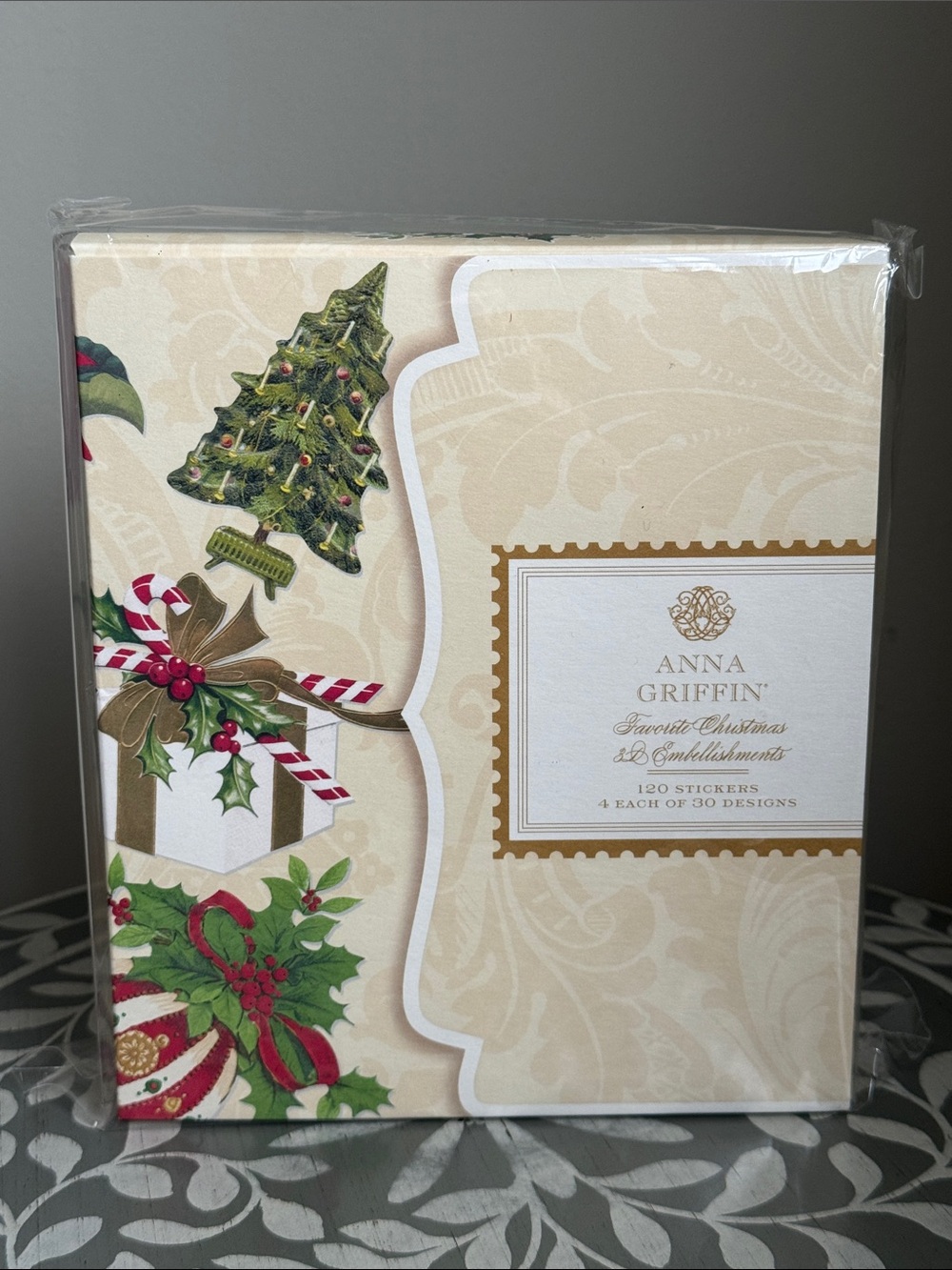 Anna Griffin Favorite Christmas Sticker & Embellishment Set